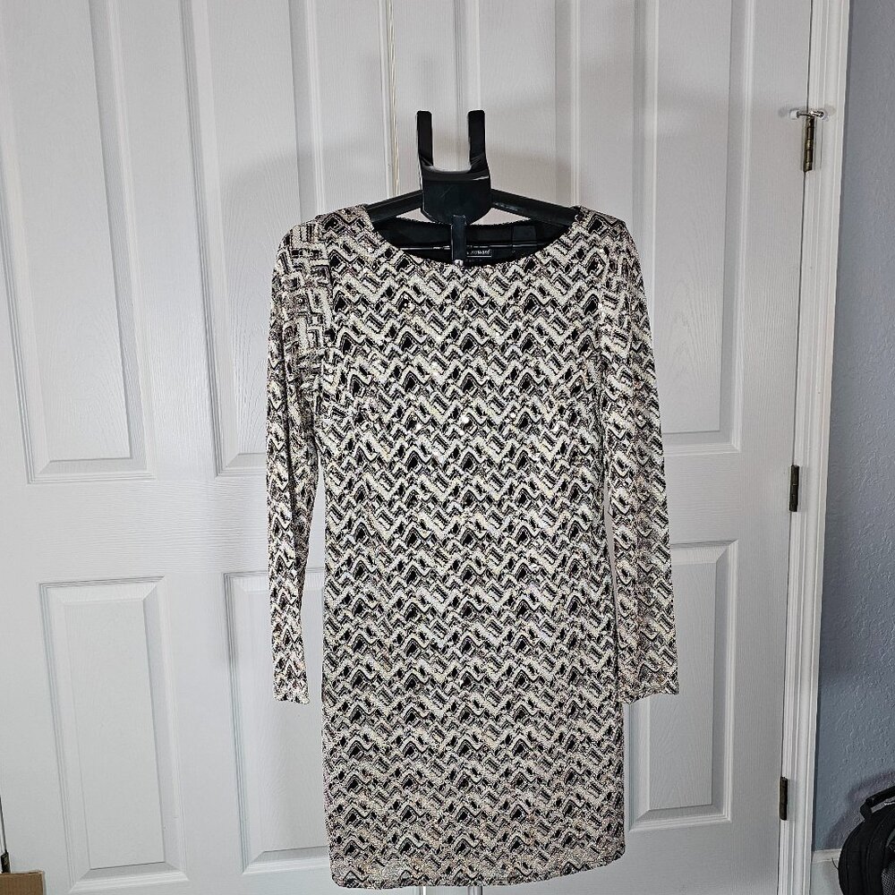 Jessica Howard Missy Gold and Black Long Sleeve Sequin Sheath Dress Size 12